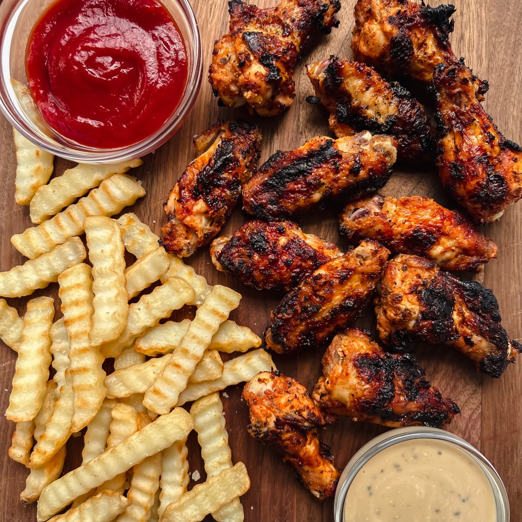 Crispy Grilled Chicken Wings - Daddio's Kitchen