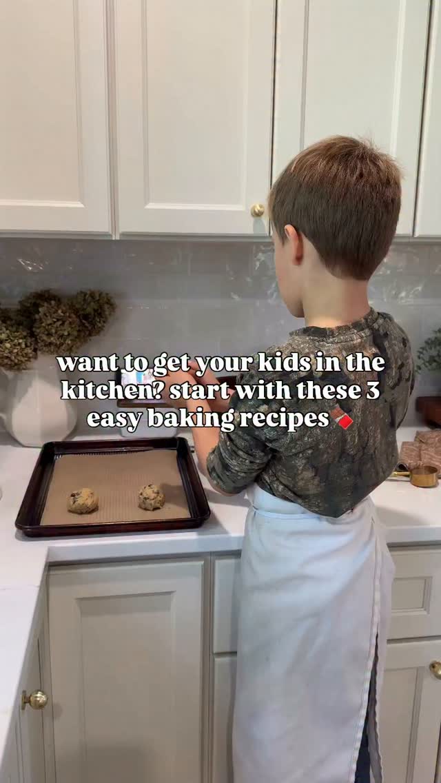 Want to get your kids in the kitchen?🤎

If your kids love baking (or you want to help get them started!), I made a FREE preview of my kids baking course: Mrs. Daddio’s Baking Club just for you!🥰

Inside you’ll find 3 easy recipes from the course that you can make with your kids: chocolate chip cookies, banana bread, and homemade no-churn ice cream!🍪🍌🍦 & I may have snuck in a little discount code for the full course at the bottom too!

The full baking club includes 10 video-based baking lessons, 10 kid-friendly recipes, a workbook, & a graduation certificate!🙌🏻

Comment BAKE & I’ll send you the free preview🍫